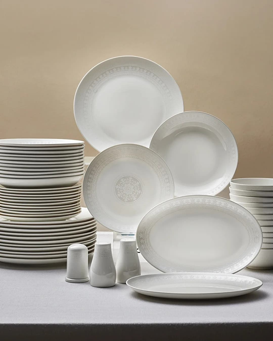 Emsan Yemek Takimi 53 Parça Porselen Fine Bone Flora Embos - 1. görsel